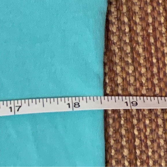 Vineyard Vines Kids L (14) Graphic LS Tee Pineapple Print Capri Blue Aqua Pink - Picture 11 of 13